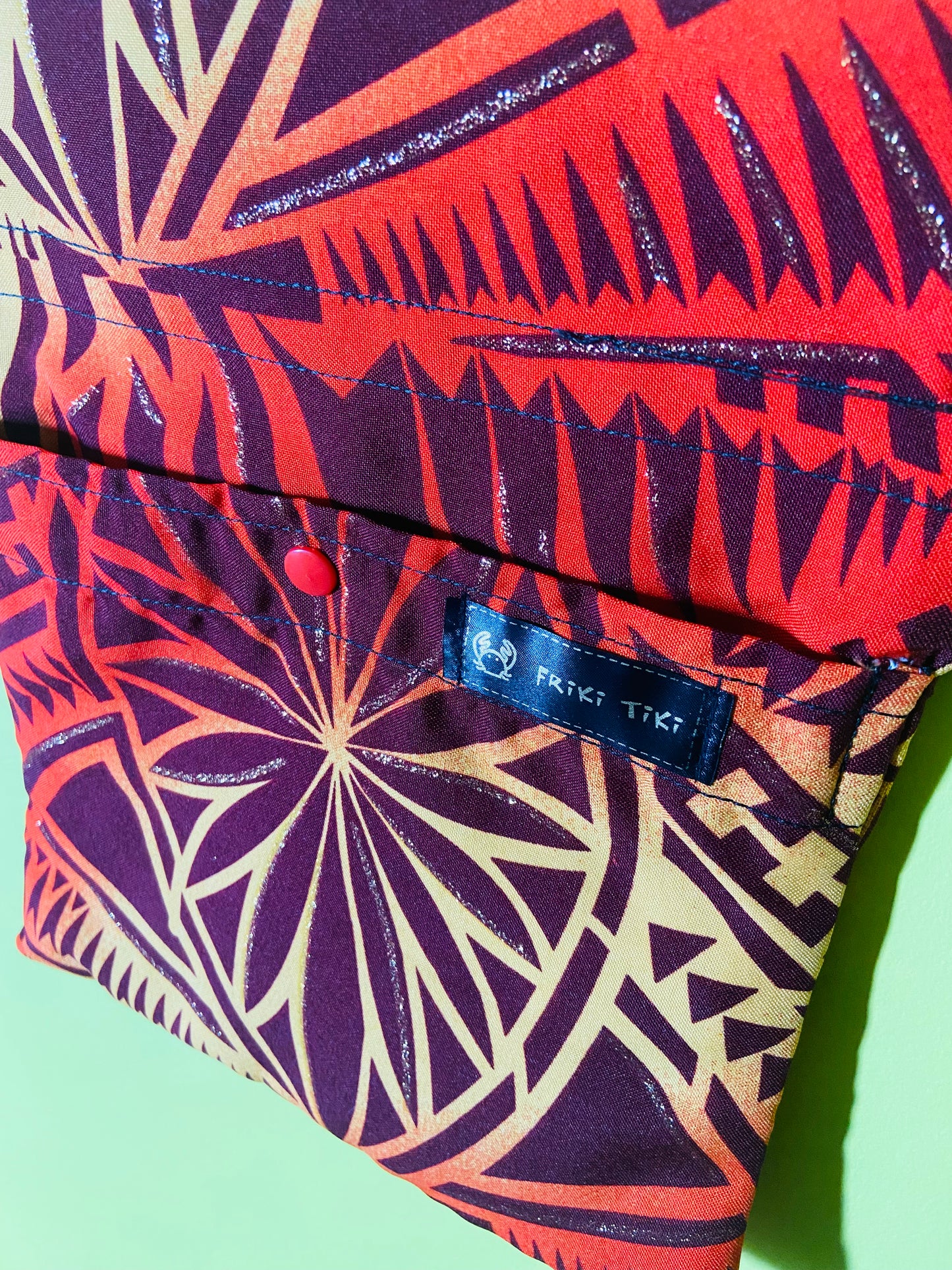 Retro Coast Midcentury Polynesian Peg Bag