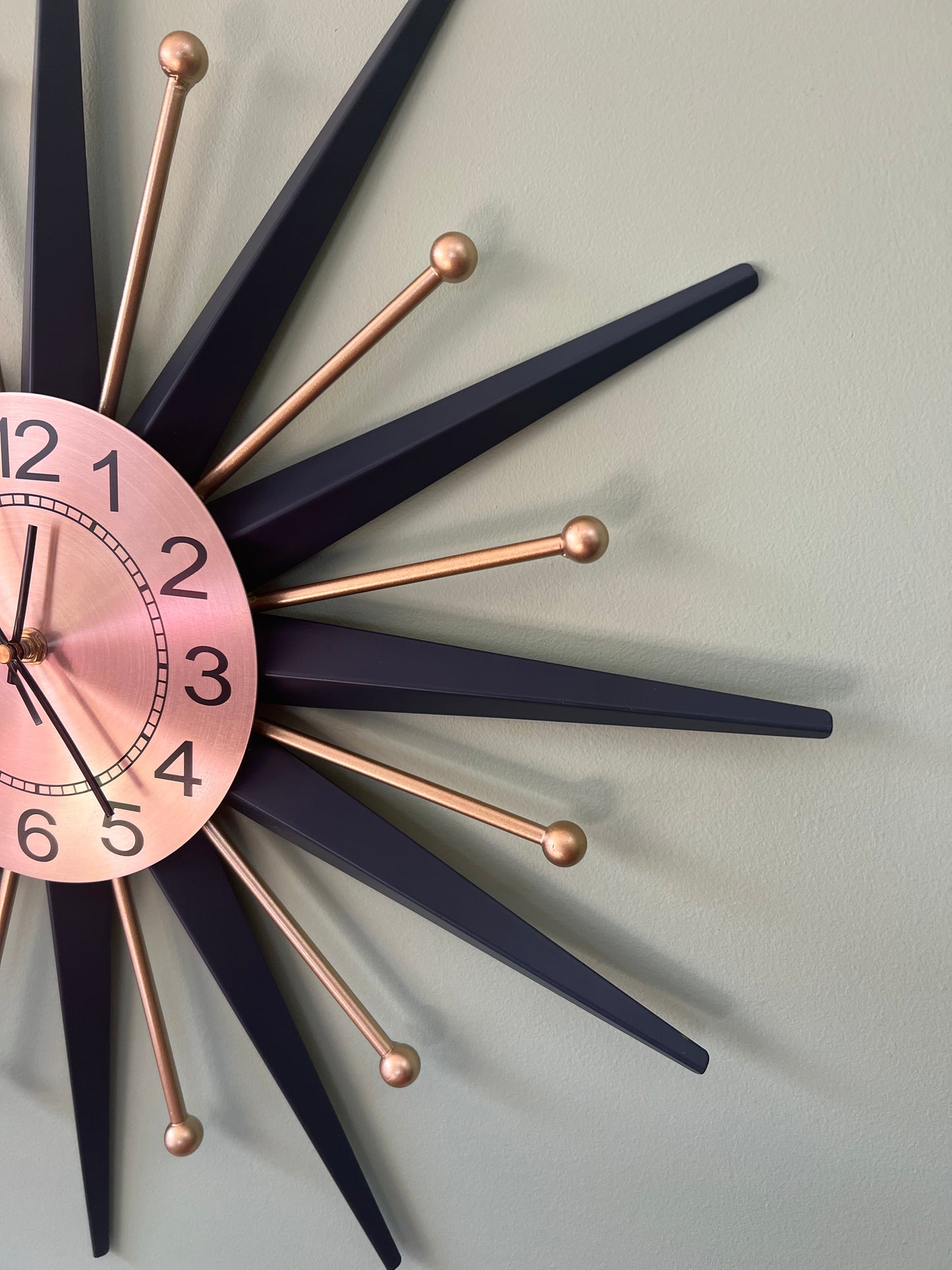 Navy Blue & Gold Starburst Clock. INCLUDES SHIPPING ( within Australia only ) FREE KOOKABURRAS