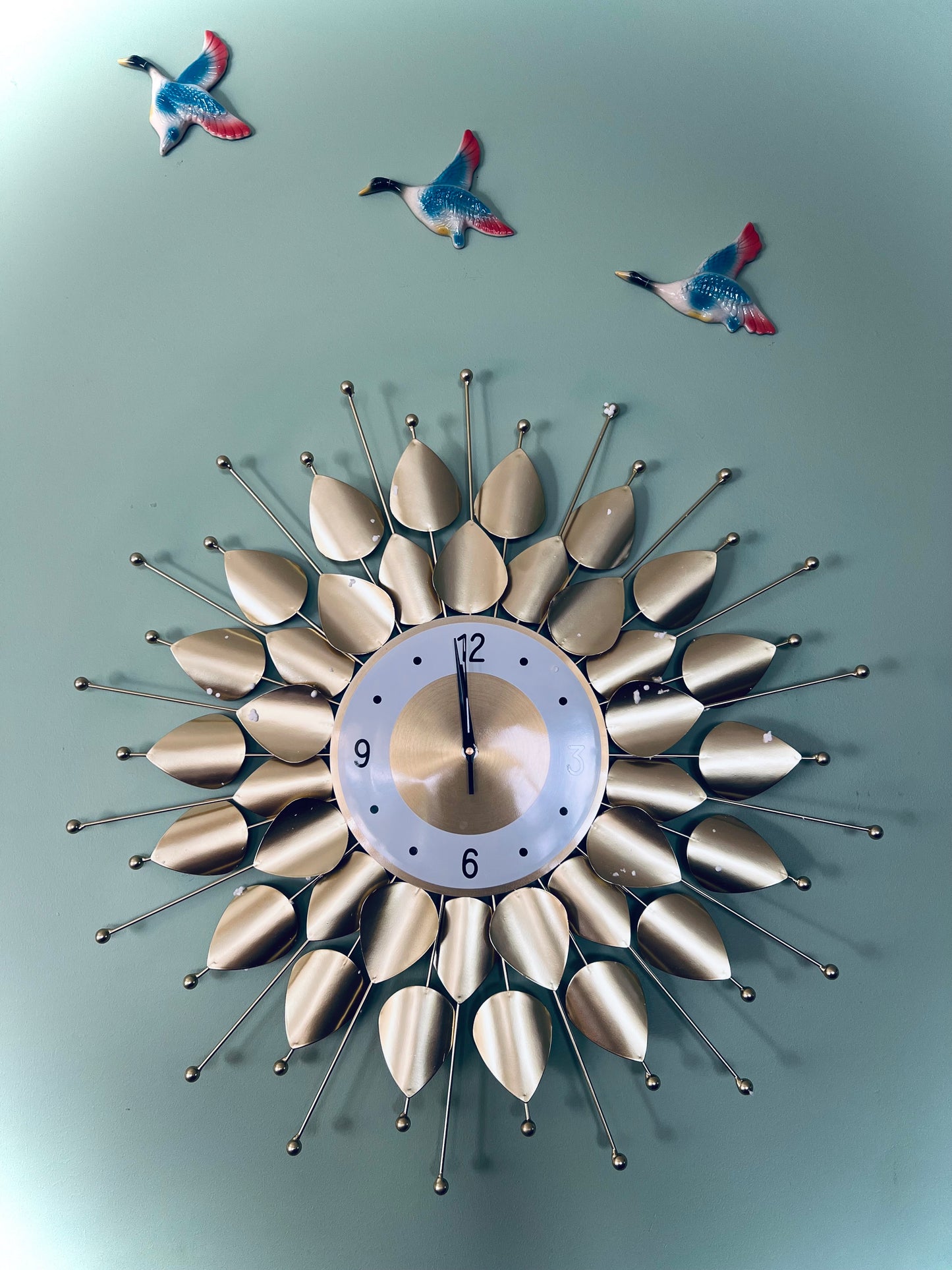 Giant Starburst Clock