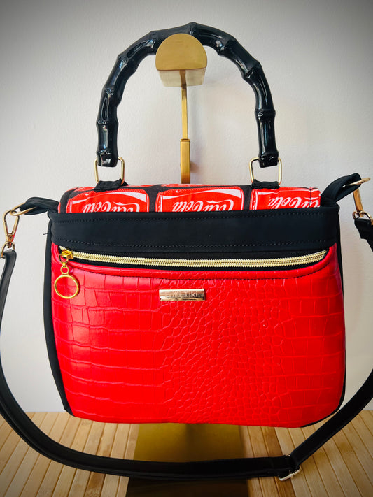 Pinup Girl Coca Cola Handbag. FREE Shipping Applies Within Australia.