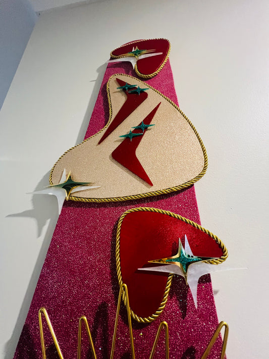 Palm Springs Vegas Opulence Starburst Clock With Stunning Handmade Atomic Age Detail. Includes Shipping Within Australia.