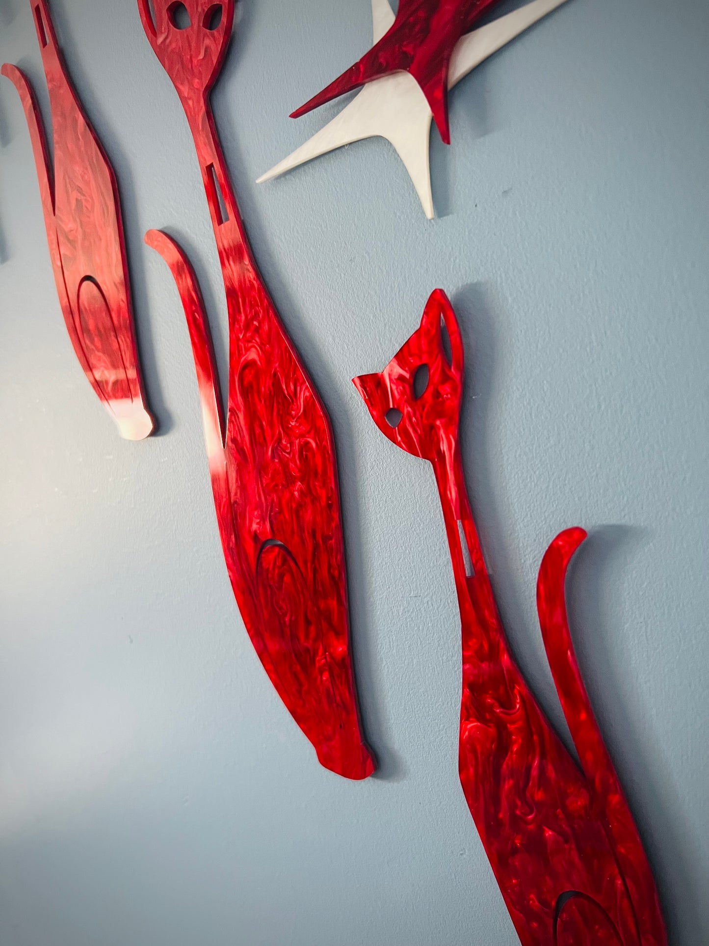 Marbled Red Sexton Cat Set With Elongated Diamond. FREE SHIPPING WITHIN AUSTRALIA.