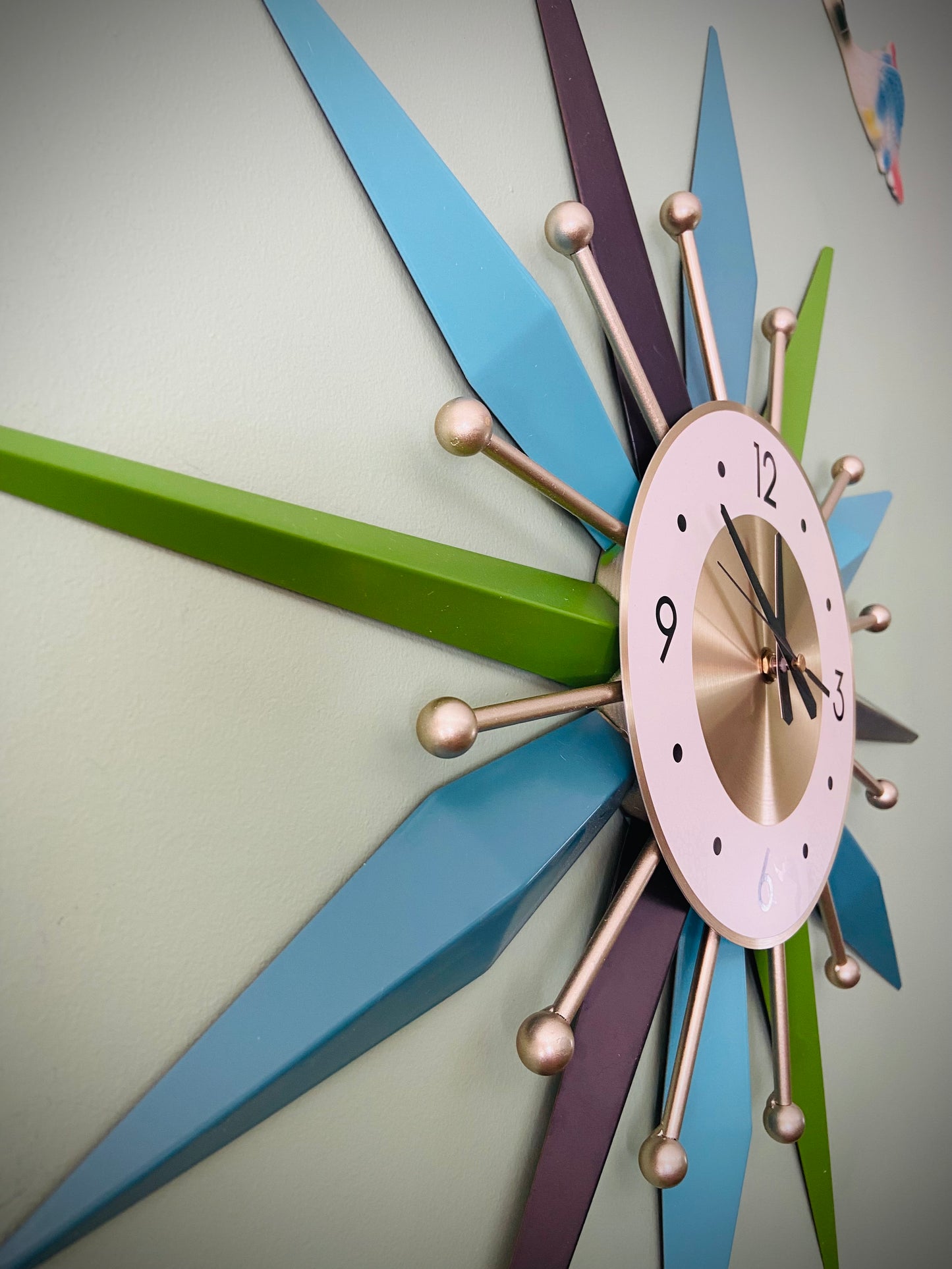 Retro Coast Midcentury Replica Starburst Clock