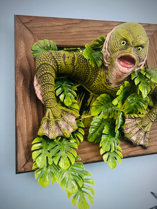 Creature From The Black Lagoon Wall Hanging. SHIPPING WITHIN AUSTRALIA INCLUDED.