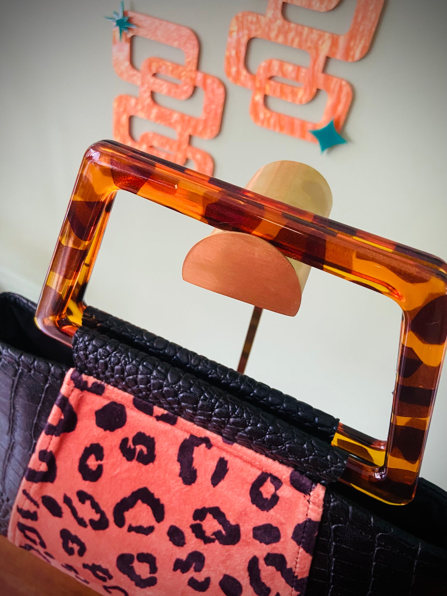 Retro Coast Midcentury Tortoise Shell & Leopard Hand Bag