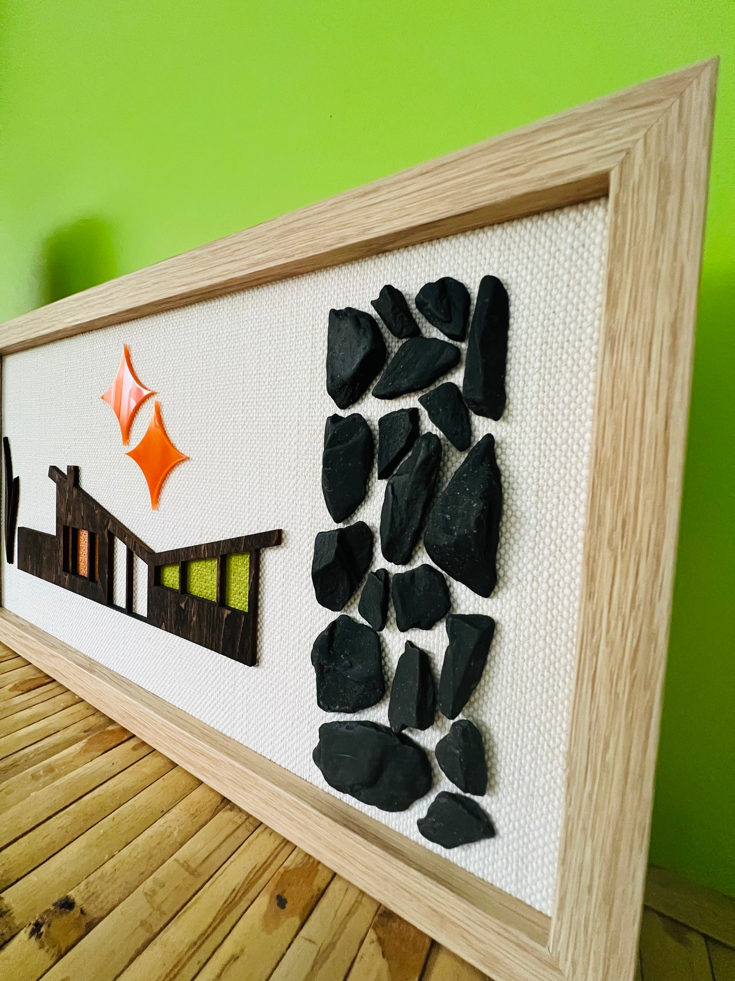 Palm Springs Modernist Home With Rock Wall Feature. FREE SHIPPING Within Australia.