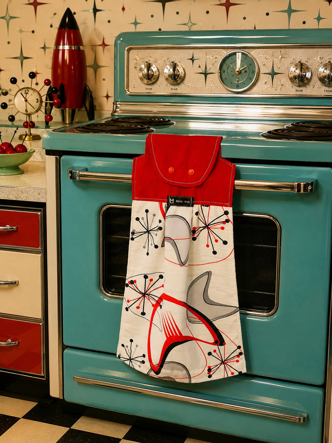 Retro Coast Atomic Age Hand Towel. Free Shipping Within Australia.