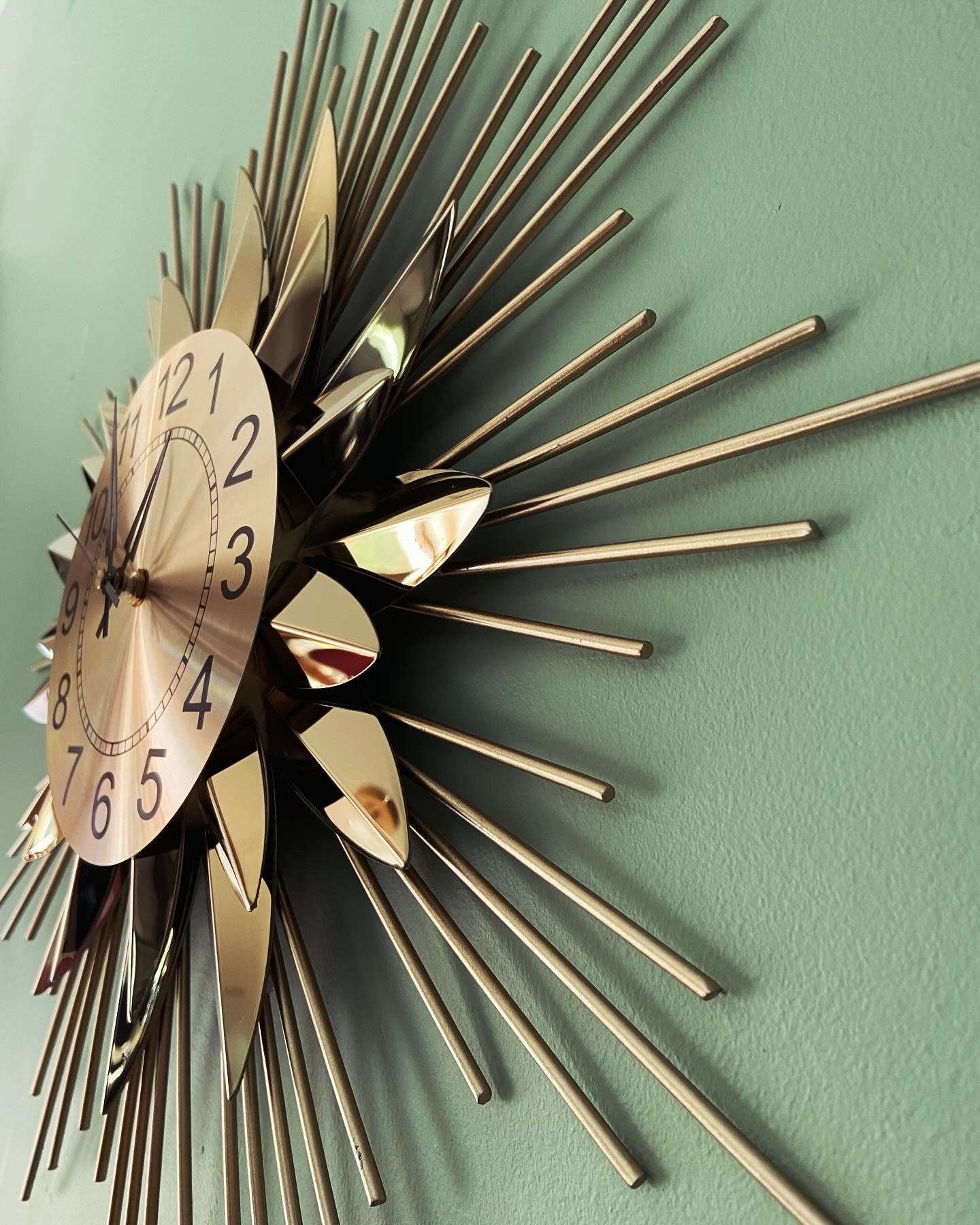 Retro Coast Midcentury Gold Starburst Clock