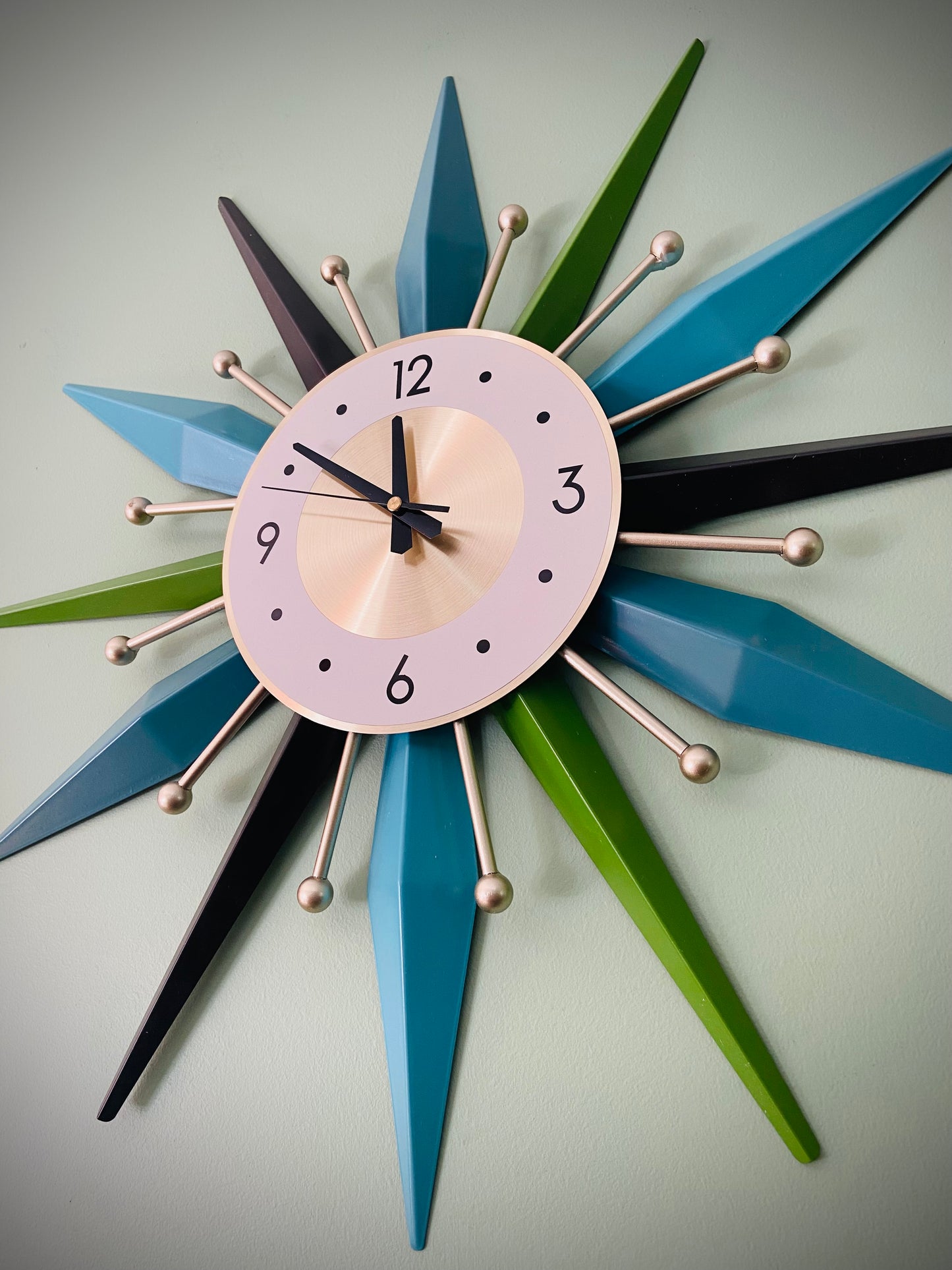 Retro Coast Midcentury Replica Starburst Clock