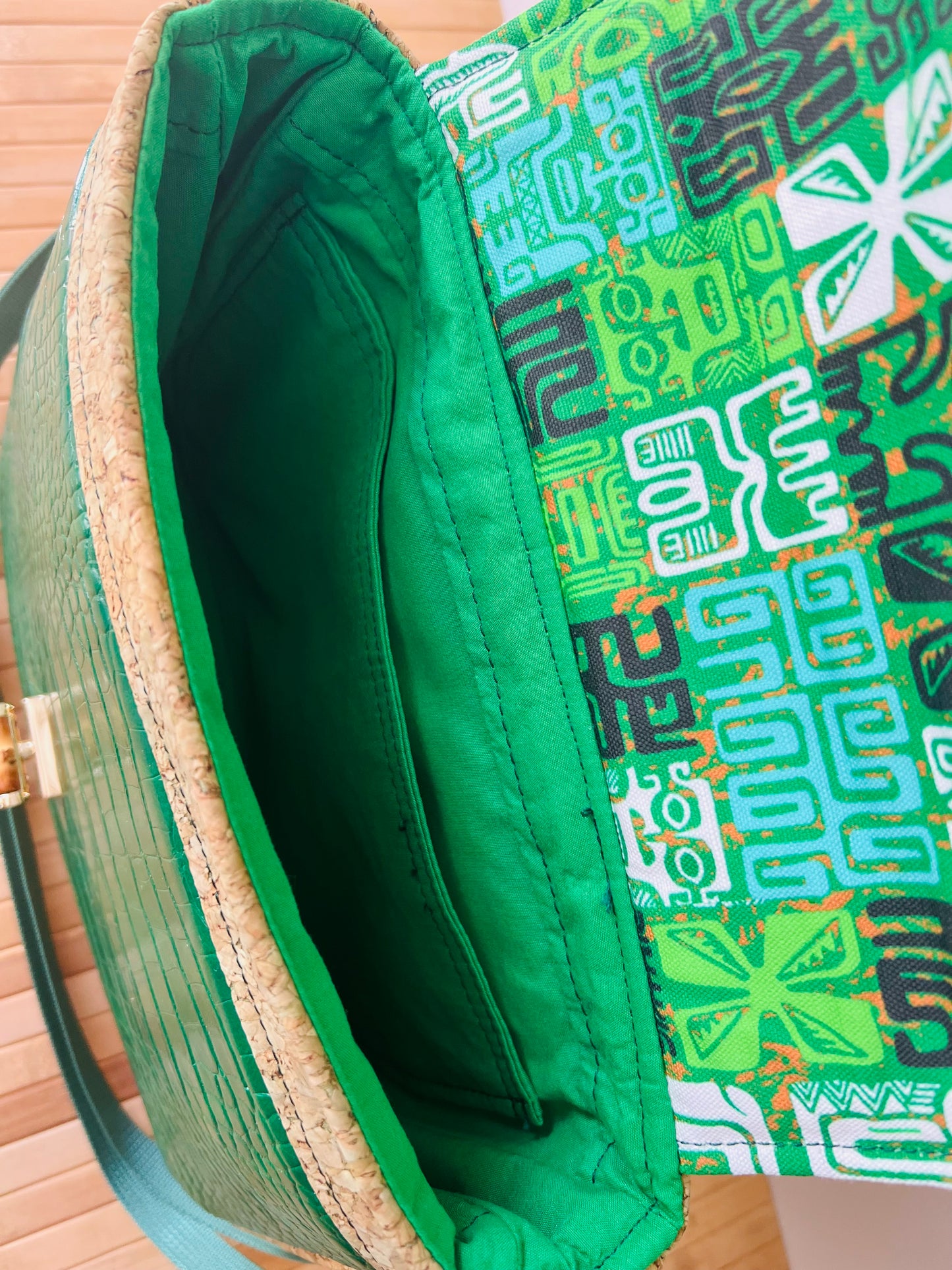 Tiki Pinup Girl Handbag With Shoulder Strap. Meticulously Hand Cut & Sewn On The Sunshine Coast. Free Shipping Within Australia.