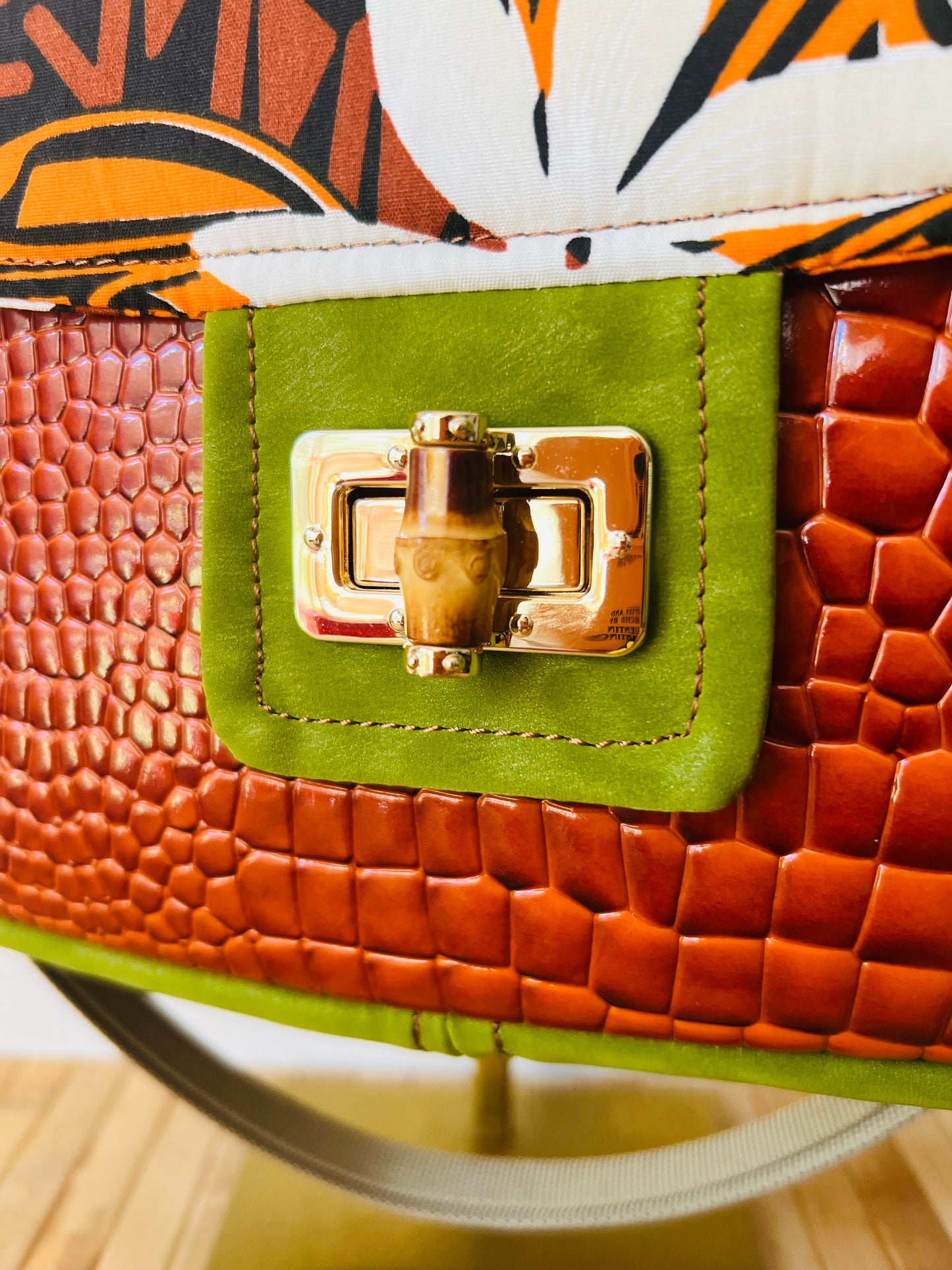 Tiki Pinup Girl Handbag With Shoulder Strap. Meticulously Hand Cut & Sewn On The Sunshine Coast. Free Shipping Within Australia.