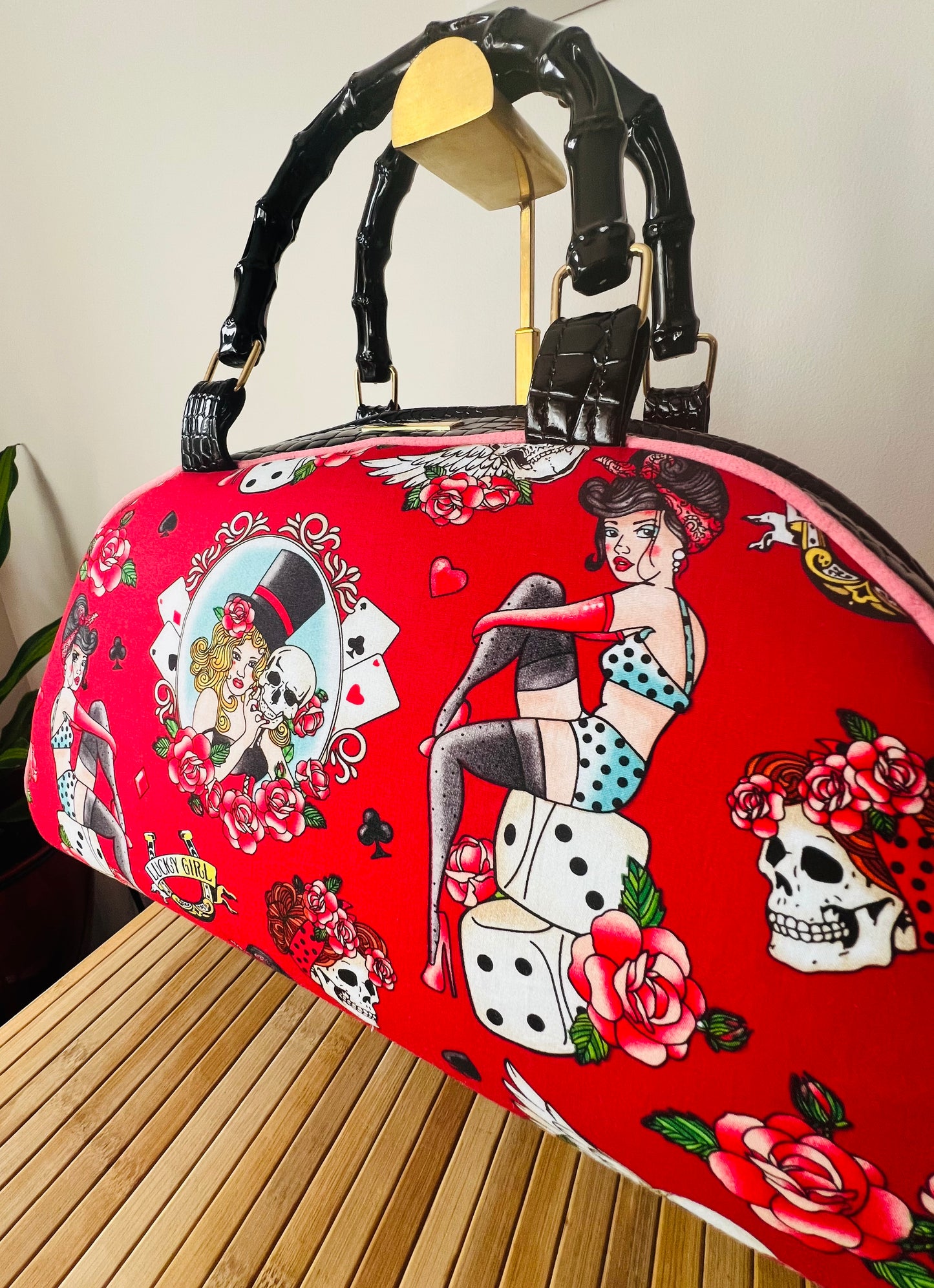 Pinup Girl Bowling Bag Style Handbag. Retro. Rockabilly. Free Shipping Applies Within Australia.