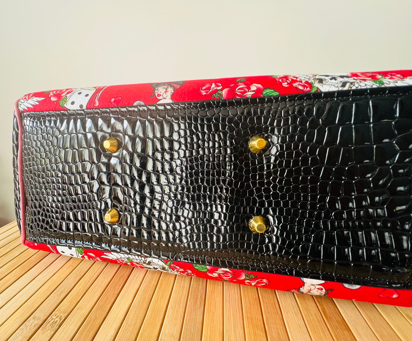 Pinup Girl Bowling Bag Style Handbag. Retro. Rockabilly. Free Shipping Applies Within Australia.