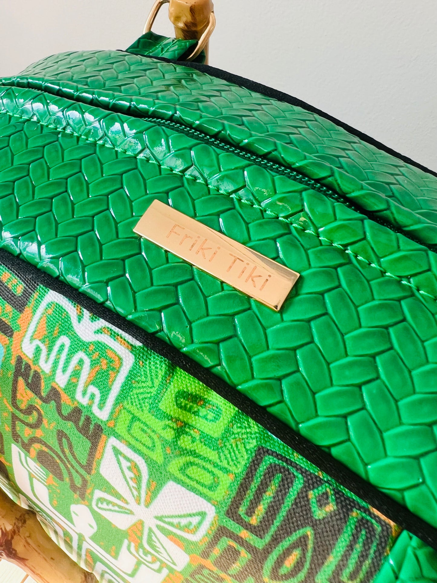 Tiki Pinup Girl Bamboo Bowling Style Handbag. Includes Shipping Within Australia.