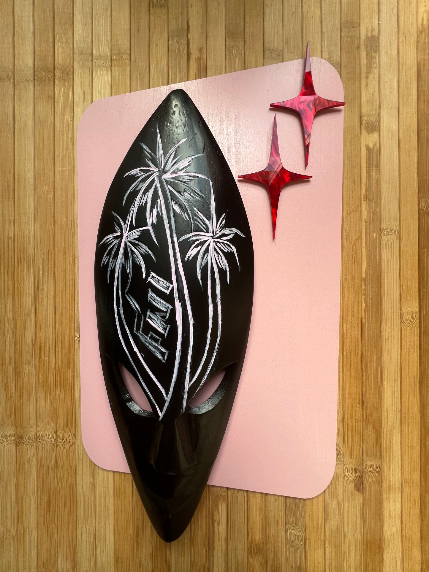 Pink Fiji Polynesian Pop Tiki Bar Carving with an Atomic Age Twist. Includes Shipping Within Australia.