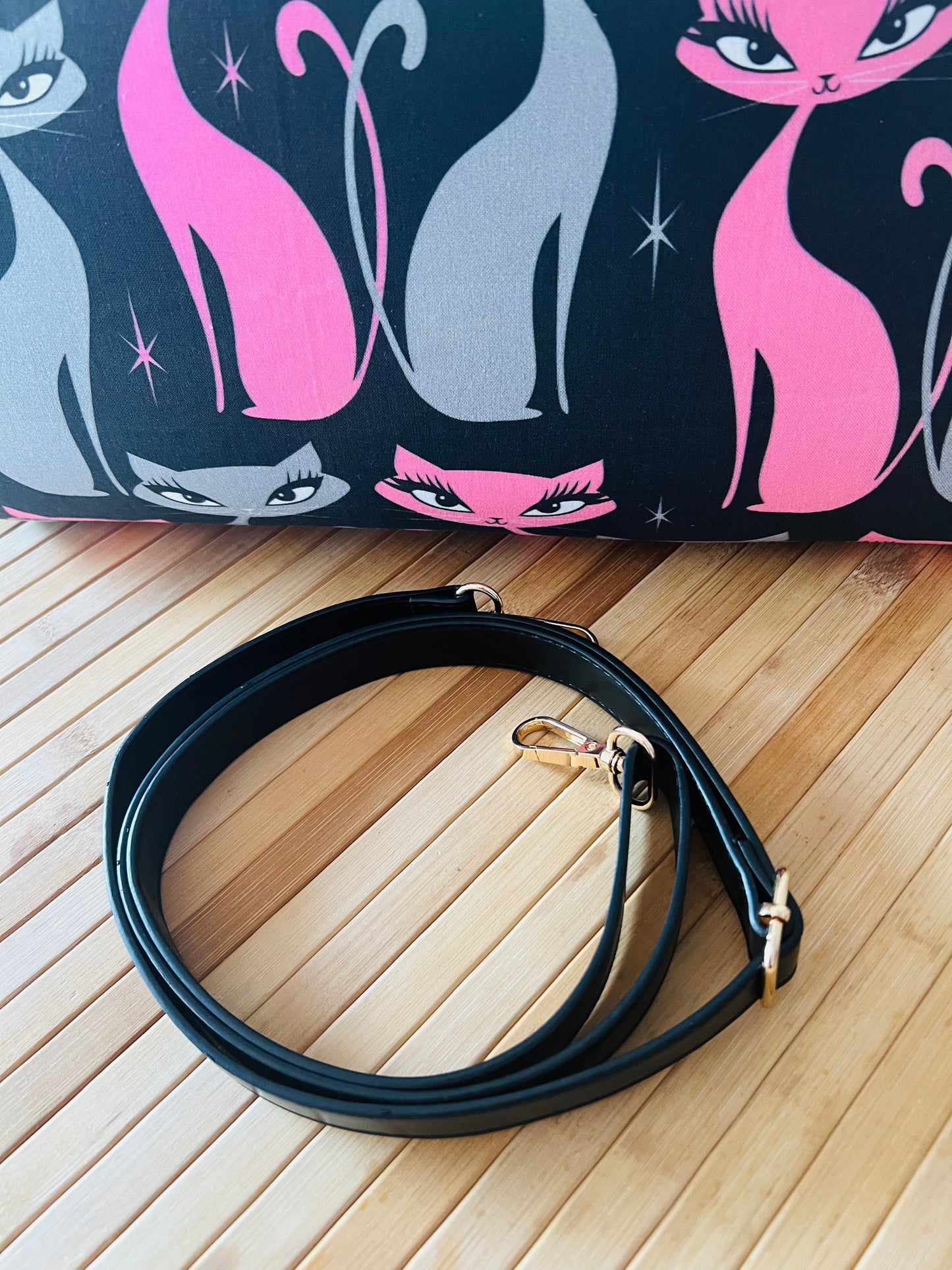 Retro Fifties Pinup Siamese Cat Bowling Style Handbag (Licensed Linen Canvas by Palm Springs Designer Miss. Fluff) Includes Shipping Within Australia