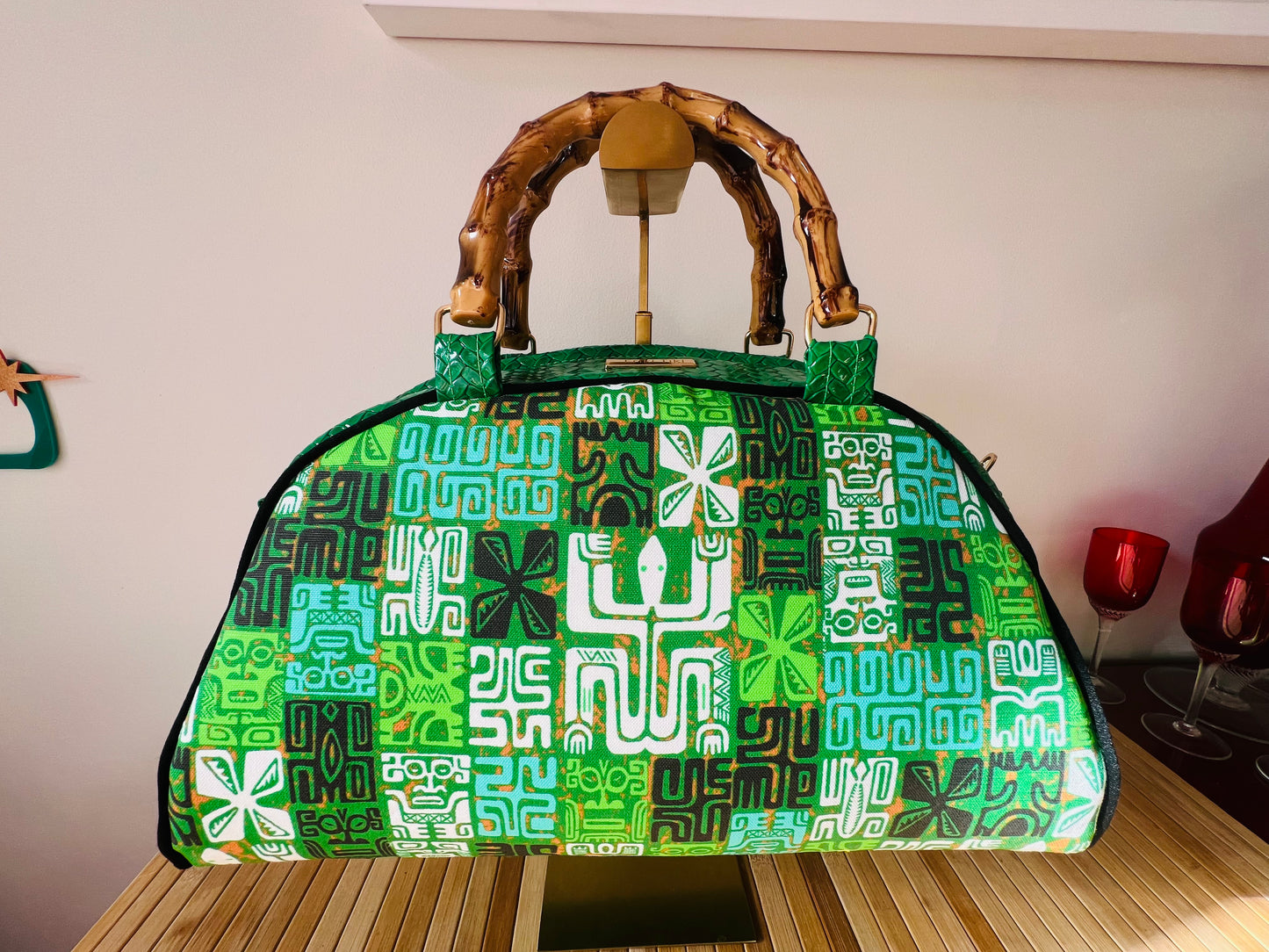Tiki Pinup Girl Bamboo Bowling Style Handbag. Includes Shipping Within Australia.