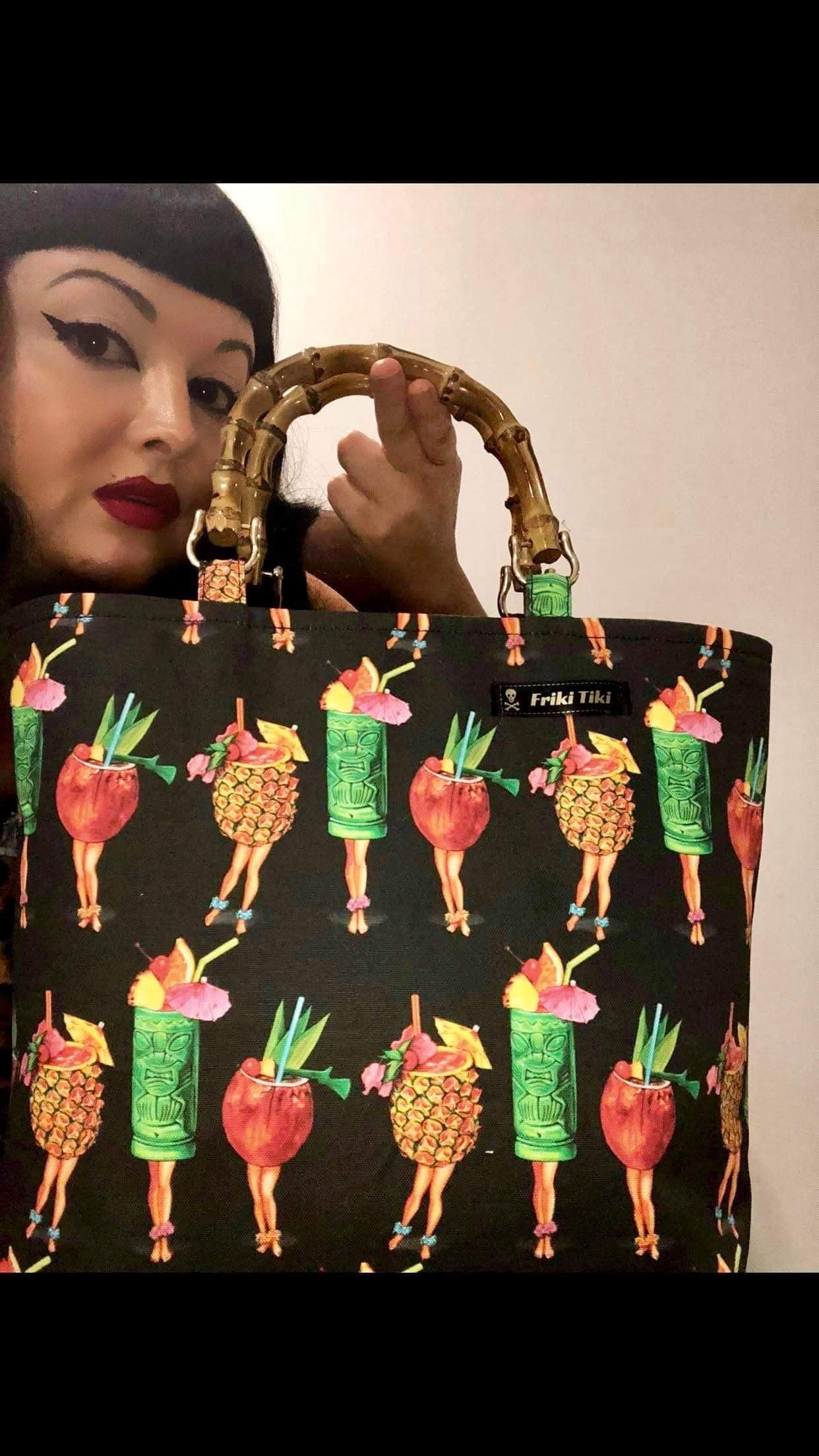 Fruit 🍌 Hand Bag With Sexy Legs 🦵