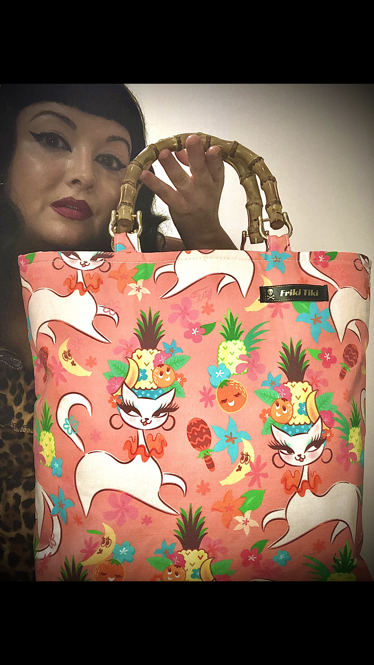 Kitten 🍍Miranda Hand Bag 🌺